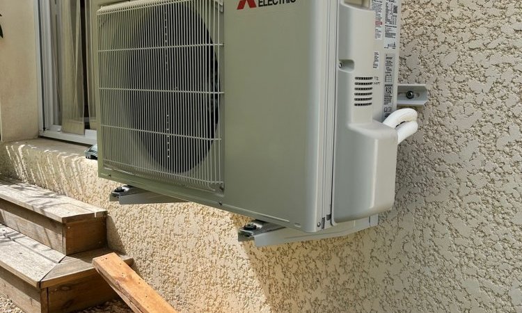 Installation d'une climatisation réversible Mitsubishi à Voiron 